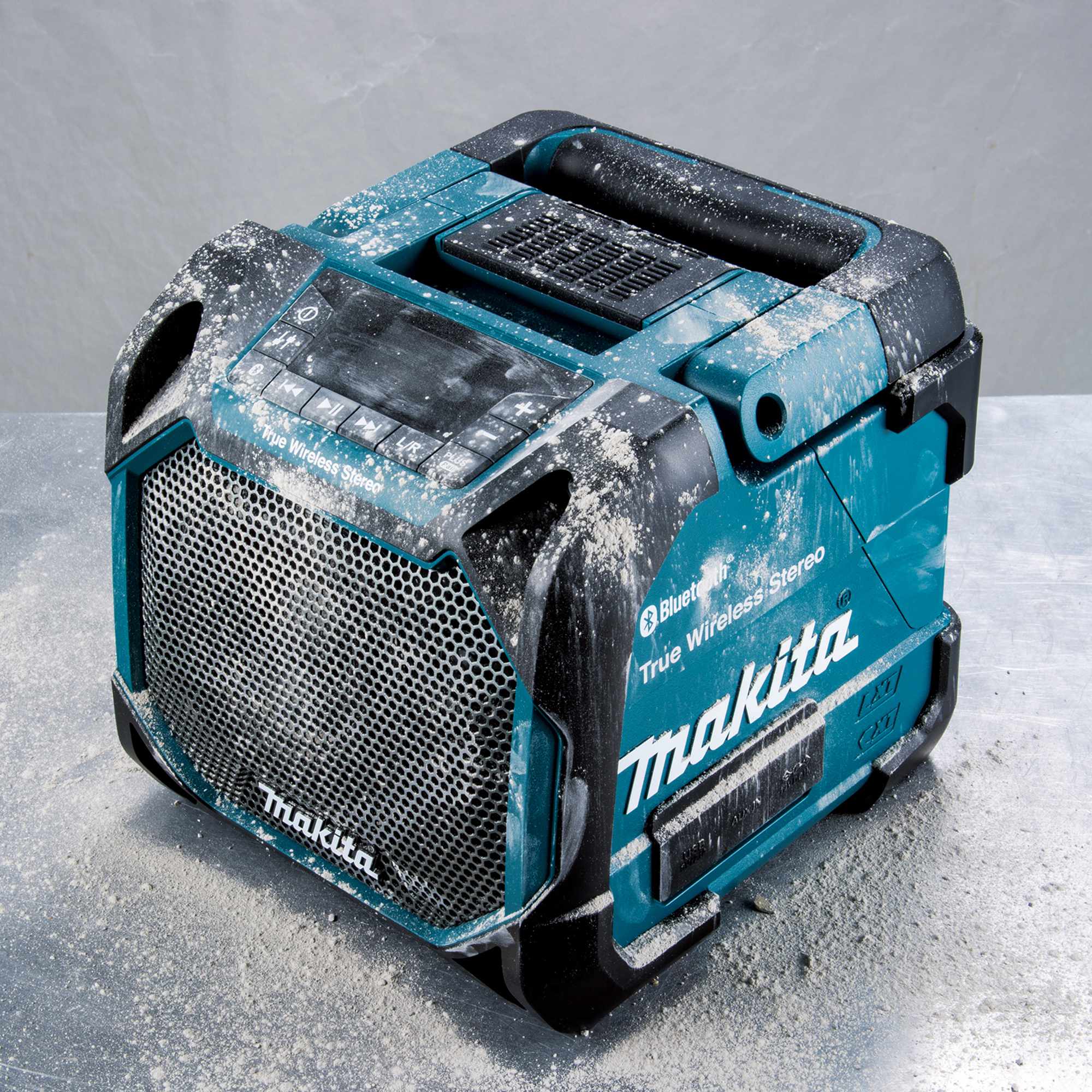 MAKITA DMR203 Jobsite Speaker with Bluetooth ToolStore UK