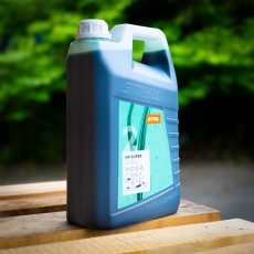 STIHL 07813198055 5 Litre HP Super 2-Stroke Oil STIHL 07813198055 5 Litre HP Super 2-Stroke Oil