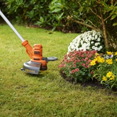 BLACK AND DECKER BESTA530-GB 240v 550w 30cm Strimmer BLACK AND DECKER BESTA530-GB 240v 550w 30cm Strimmer