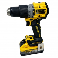 DEWALT DCD805H1T 18v Brushless Combi Drill with 1 x 5Ah Powerstack Battery DEWALT DCD805H1T 18v Brushless Combi Drill with 1 x 5Ah Powerstack Battery
