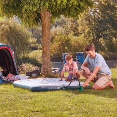 BOSCH EasyInflate 18V-500 Air Pump with 1x2ah Battery BOSCH EasyInflate 18V-500 Air Pump with 1x2ah Battery