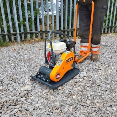 BELLE PCLX40 Petrol GX120 Plate Compactor 16"