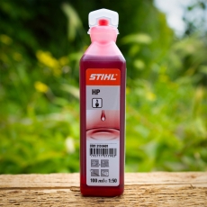 STIHL 0781 319 8401 100ml 2 Stroke Engine Oil STIHL 0781 319 8401 100ml 2 Stroke Engine Oil