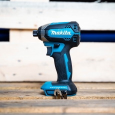 MAKITA DTD153Z 18v LXT Brushless Impact Driver BODY ONLY MAKITA DTD153Z 18v LXT Brushless Impact Driver BODY ONLY