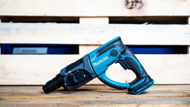 MAKITA DHR202Z 18v SDS Plus Rotary Hammer Drill BODY ONLY