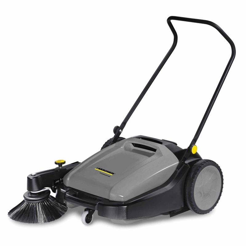 Outdoor deals push sweeper